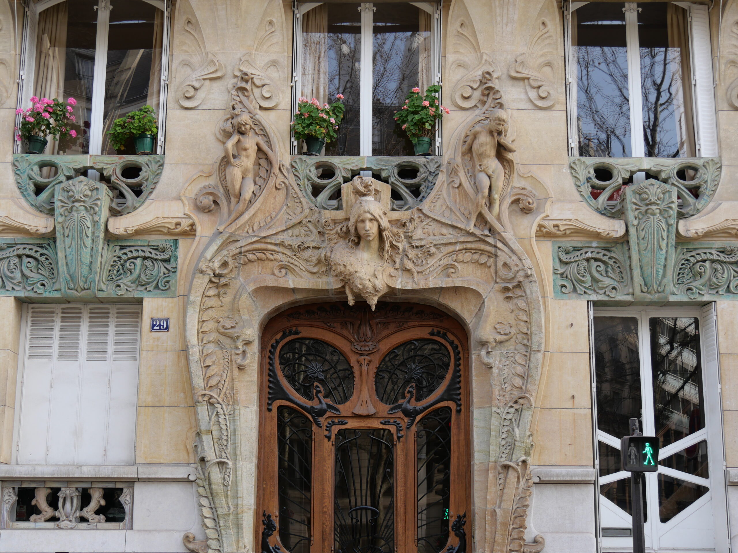 ジュール・ラヴィロット−Immeuble Lavirotte−ファサード